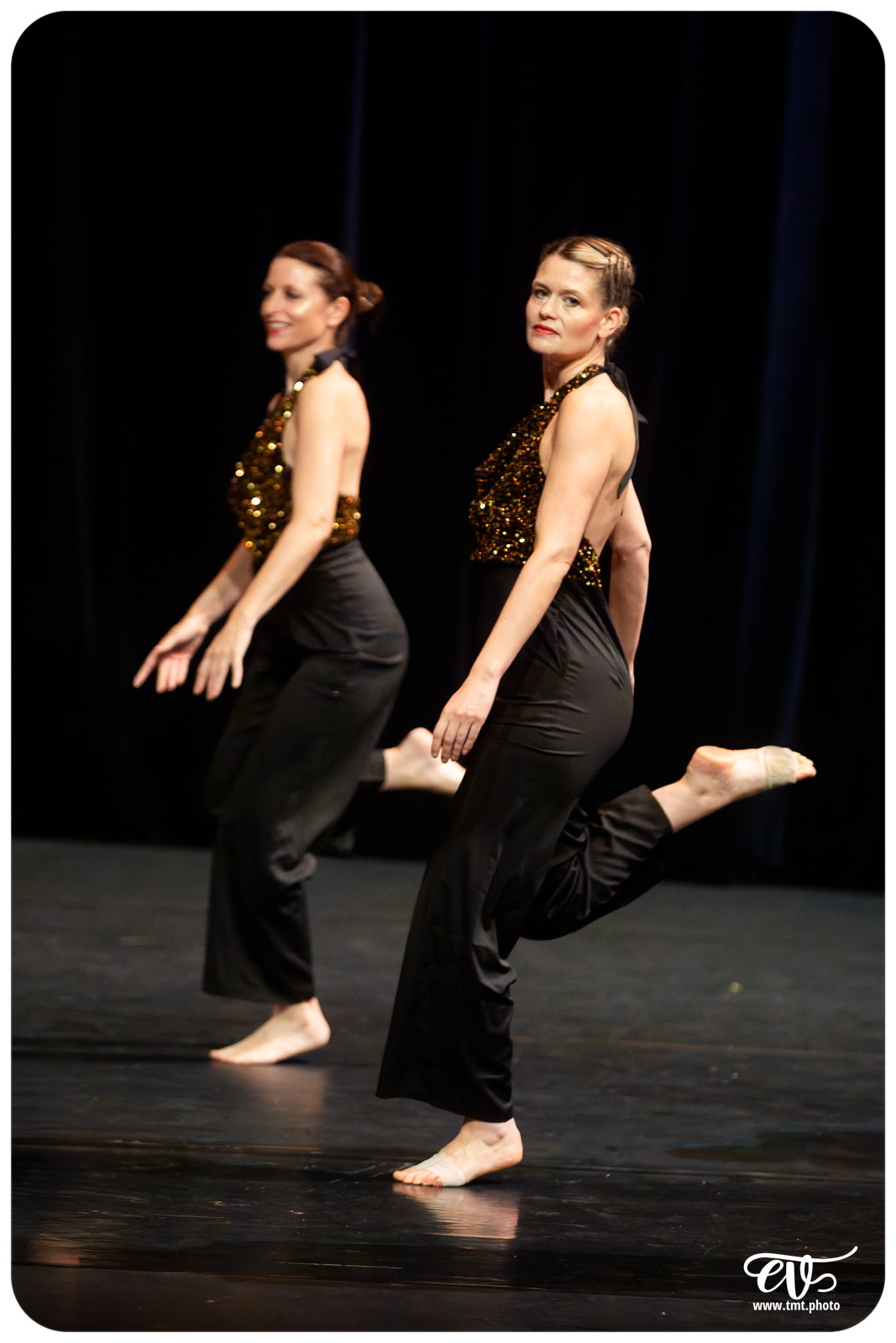 ECOLE DE DANSE CÉCILE ADAMOW